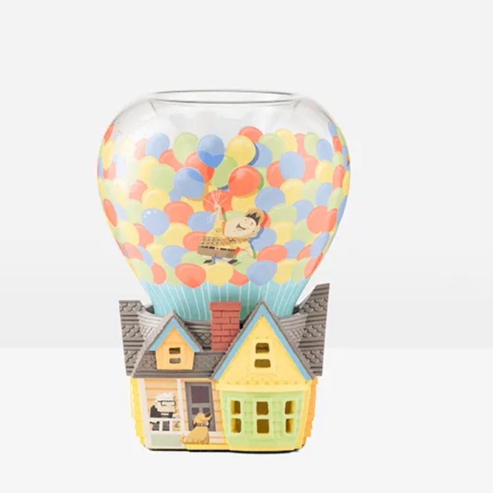 Scentsy Disney Pixar’s Up House Warmer NEW